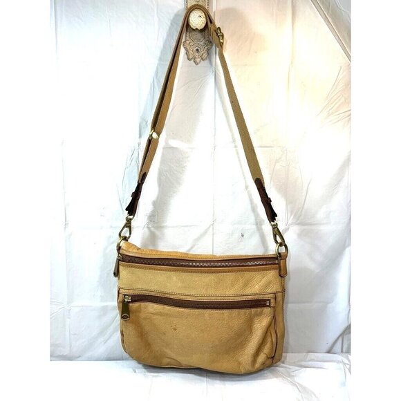 Fossil Explorer Leather Fold Over Crossbody Hobo Tote Shoulder Bag Tan - Picture 3 of 16